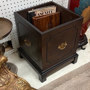 Vintage Style Mahogany Wood Square Planter / Storage Cube with Brass Handles
